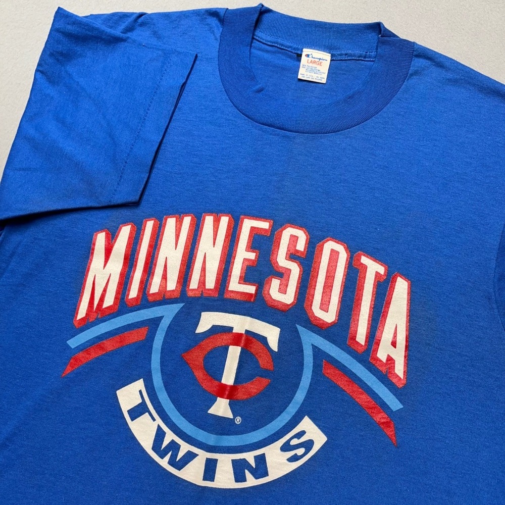 Vintage Minnesota Twins T-Shirt Blue Red MLB Champion Single Stitch Made USA L